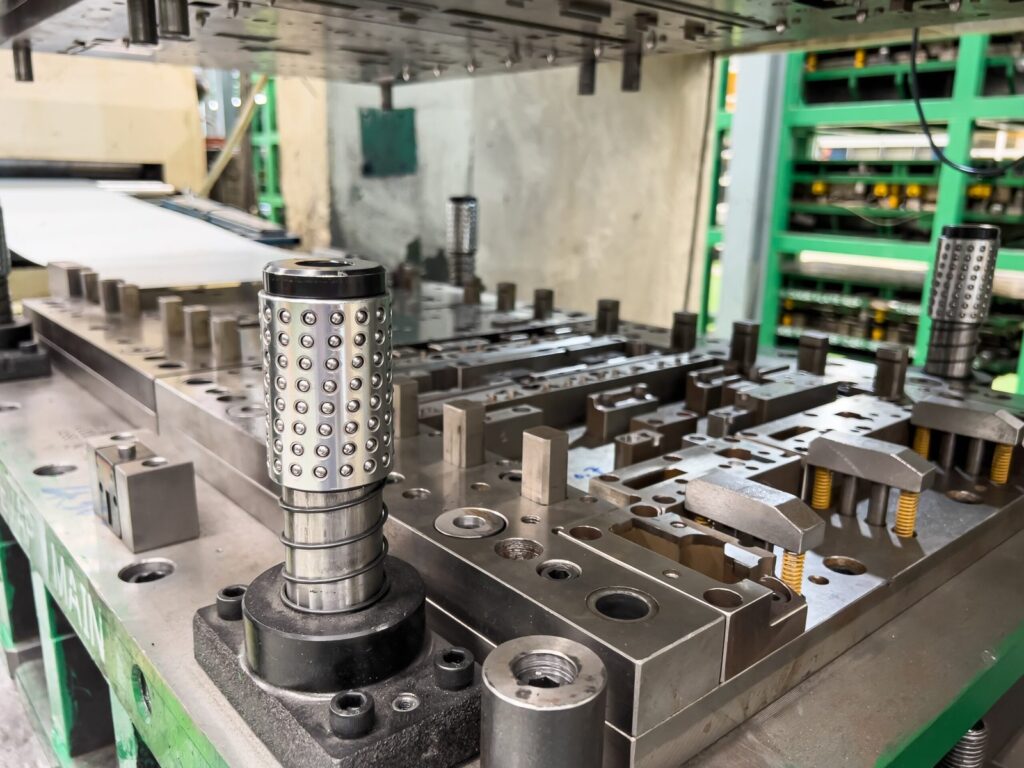 Sheet metal stamping progressive die press line